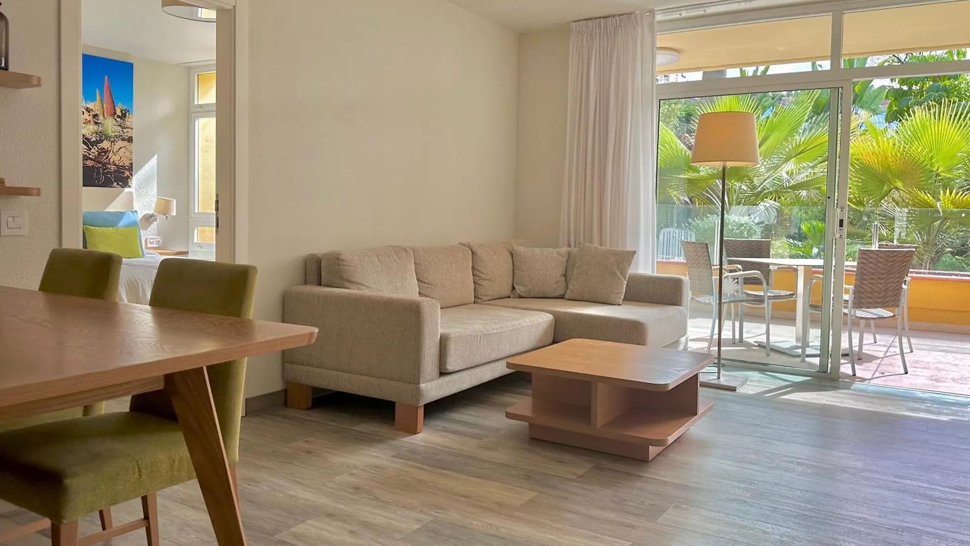 Apartamentos Tigaiga Suites Puerto de la Cruz  Puerto de la Cruz (Tenerife)