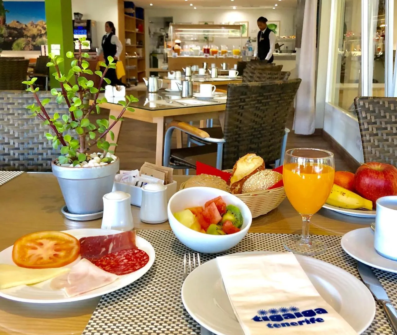 Apartamentos Tigaiga Suites Puerto de la Cruz  Apartment Puerto de la Cruz (Tenerife)